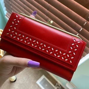 👛4 for $30 red wallet